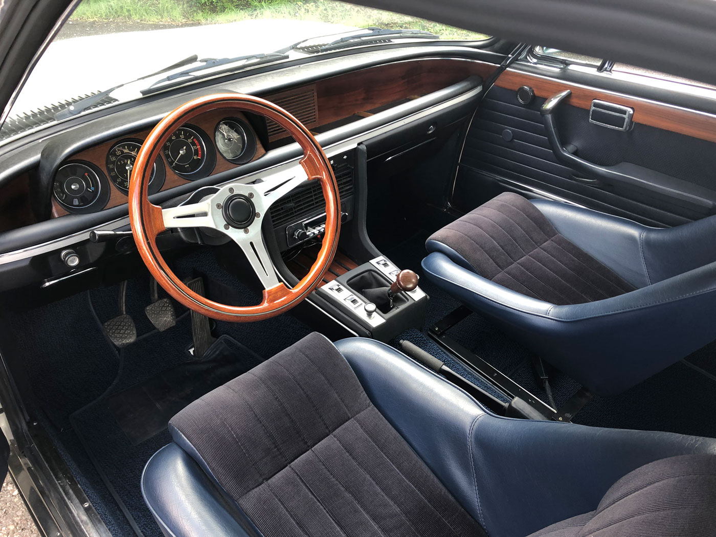 BMW 2800 CS