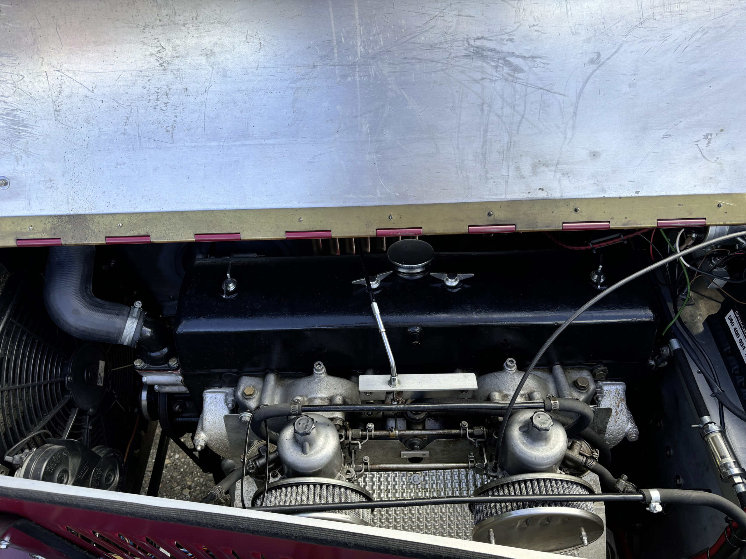 1936, Bentley Schneider